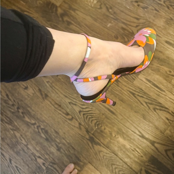 Kate Spade Y2K Floral Heels, Size 8.5 - Picture 4 of 13